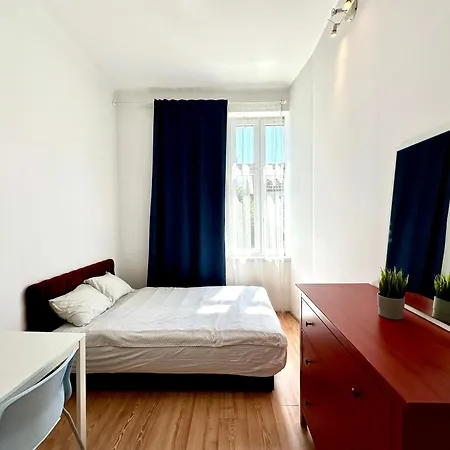 Mieszkanie Grunwald Blisko Plazy 48 *